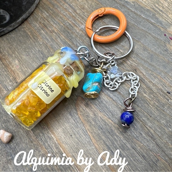 Bag charms crushed citrine bottle gemstone keychain card holder bohemian - Picture 1 of 3